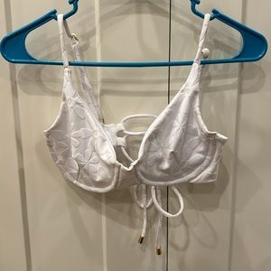 Kenny Flowers, The Santorini-Floral Jacquard Underwire Bikini Top